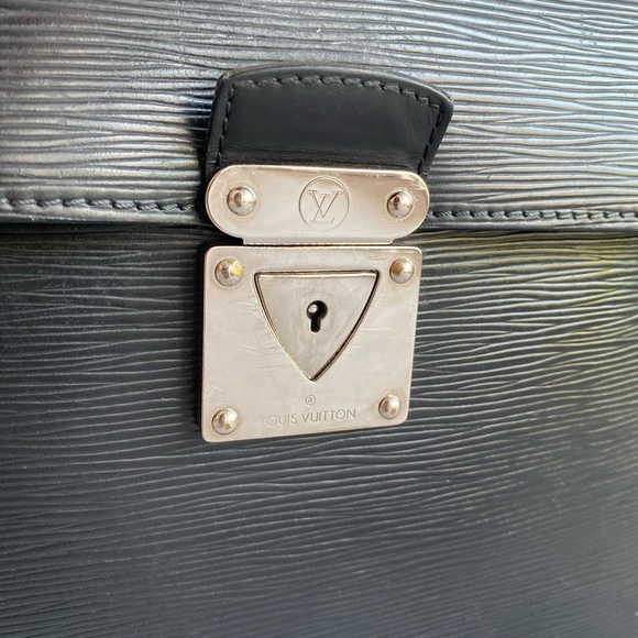 LOUIS VUITTON black epi leather Robusto brief case with silver buckle - Picture 16 of 16